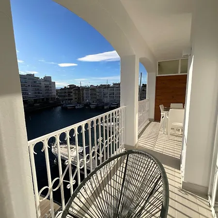 Marina View - Sud-ouest Au Canal Avec Terrasse Apartment *